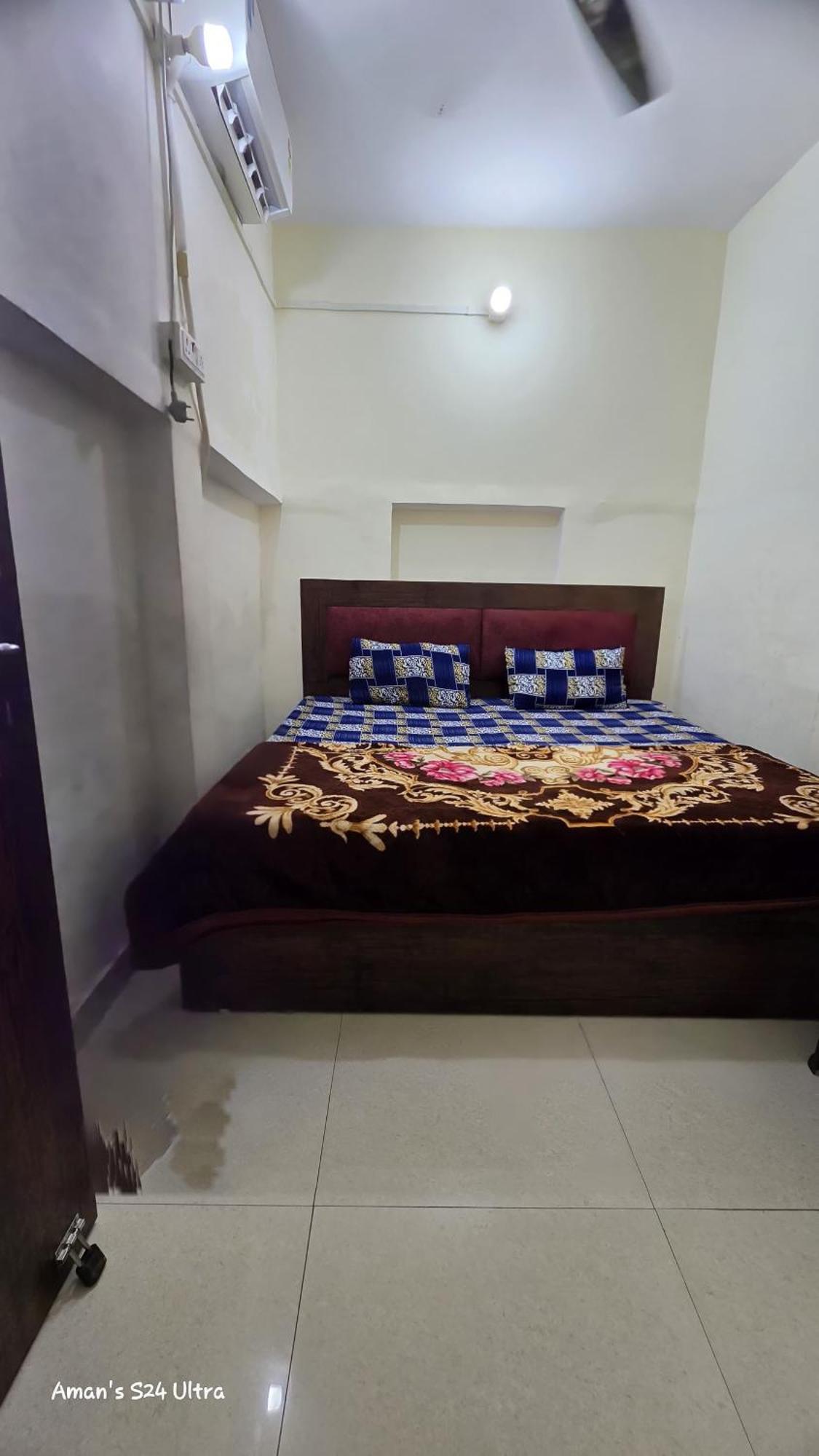 Ramlala Paying Guest House Stay Just 100M From Saryu Ghat, Ayodhya ภายนอก รูปภาพ