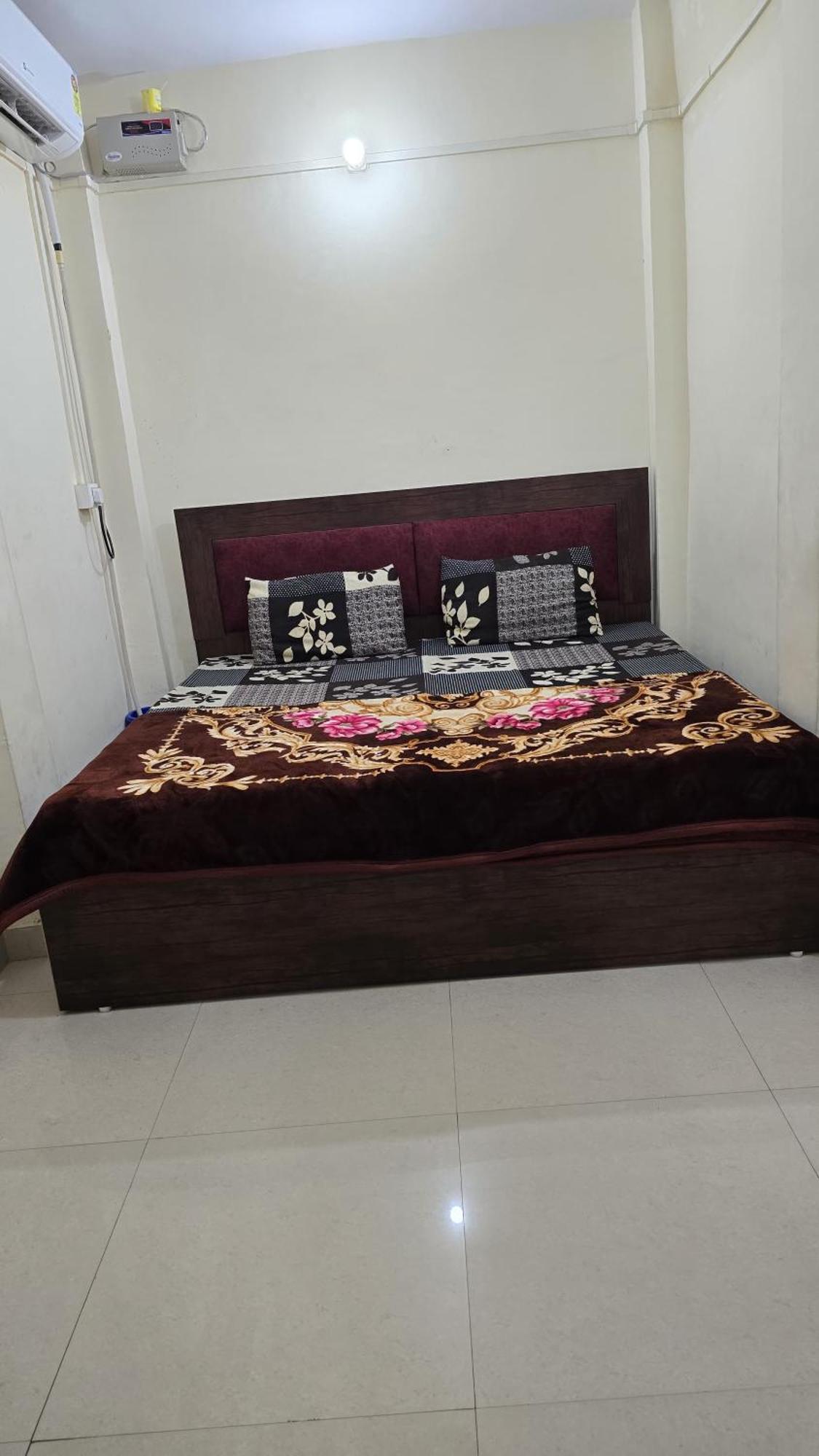 Ramlala Paying Guest House Stay Just 100M From Saryu Ghat, Ayodhya ภายนอก รูปภาพ